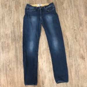 Woman’s Paige skylines skinny style jeans size 28